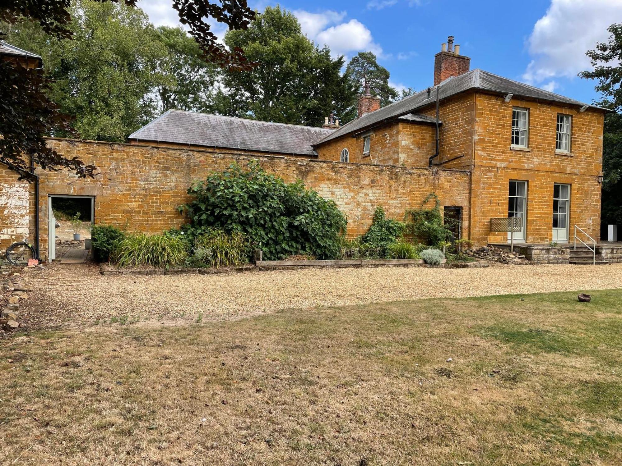 The Old Vicarage Bed & Breakfast Flore Exterior photo